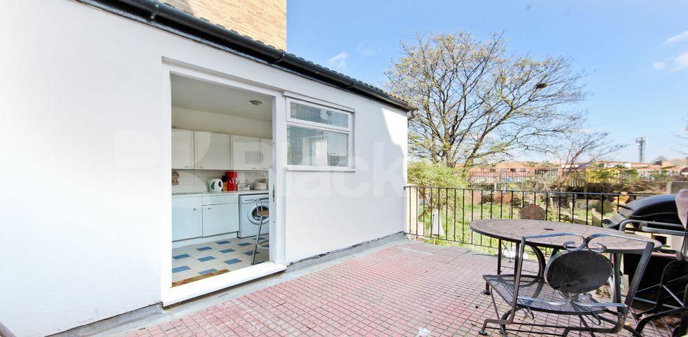 			NEW INSTRUCTION , 1 Bedroom, 1 bath, 1 reception Apartment			 Old Kent Road, Peckham/ South Bermondsey